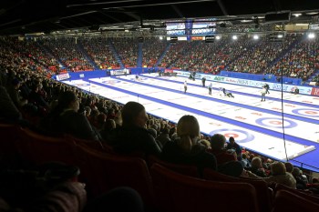 Chelsea Kemp/The Brandon Sun
More than 4,000 people attended Sunday’s Tim Hortons Brier final at Westoba Place.