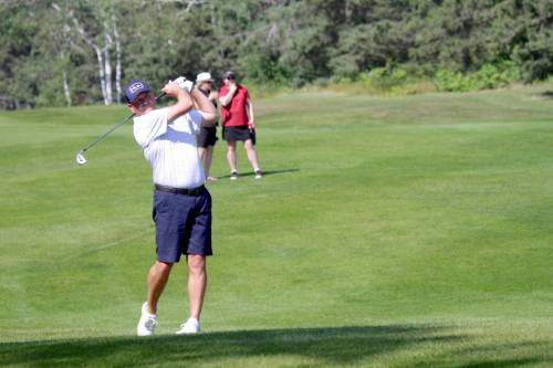 Jarod Crane is back in the Tamarack golf tournament men’s final after beating Evan Nachtigall 2 and 1 at Clear Lake Golf Course on Friday. (Thomas Friesen/The Brandon Sun)